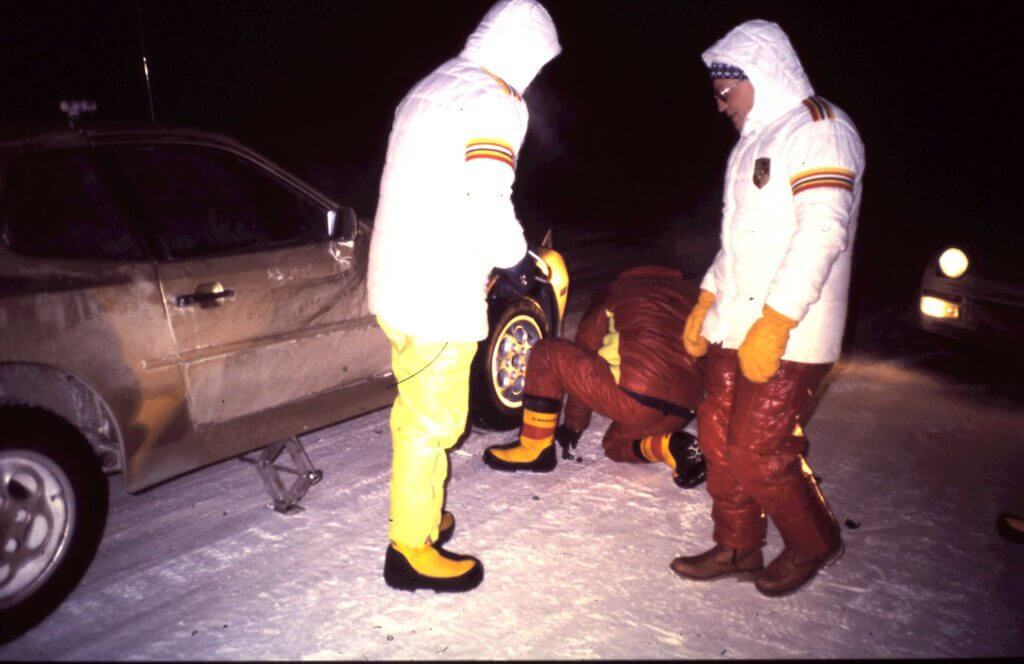 Professor Bott bei Wintertests in Kanada 1979